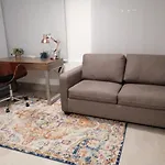 Apartament Condo Amueblado, El Golf, Las Condes Santiago con vista al Costanera Center