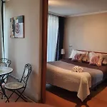Departamento Bien Ubicado Cerca De Metro Los Leones