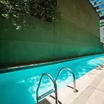Luminosa Habitacion Con Bano Privado En El Centro De Providencia