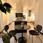 Trendy&Luxury Apartments In La Florida