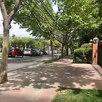 Mirando A Parque Arauco