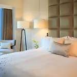 Renaissance Santiago By Marriott