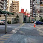 Cerca Movistar Arena Y A Pasos Del Metro Universidad De Chile Con Estacionamiento