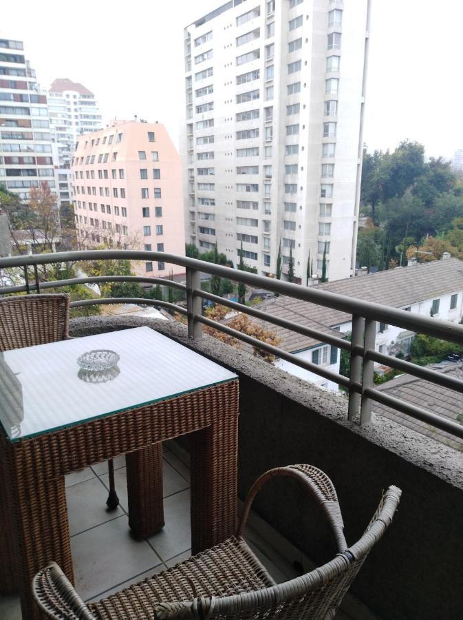Roomapart Escuela Militar Apartahotel