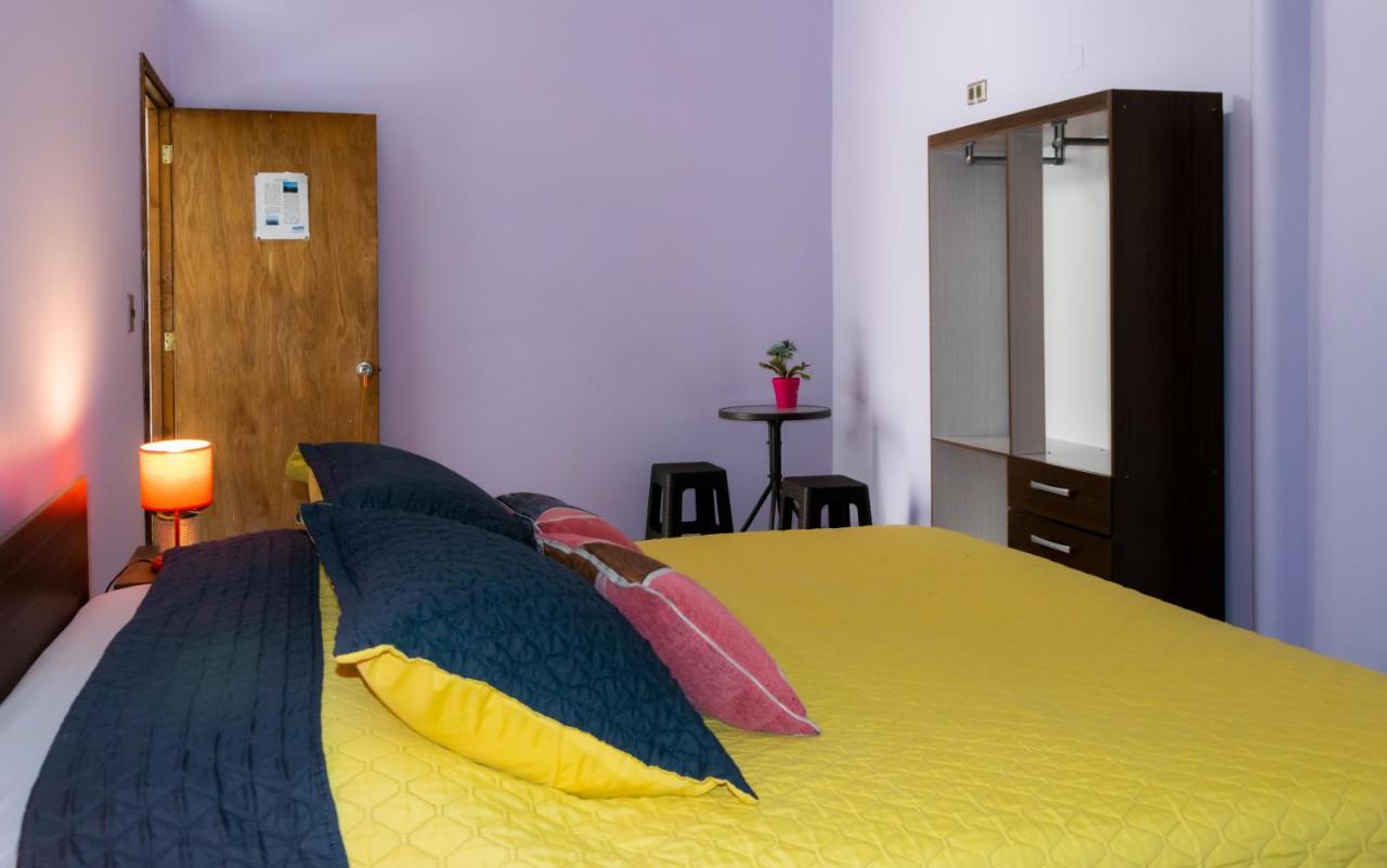 Hostal Backpackers *