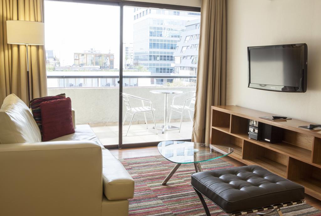 Time - Essential Apartahotel 3*