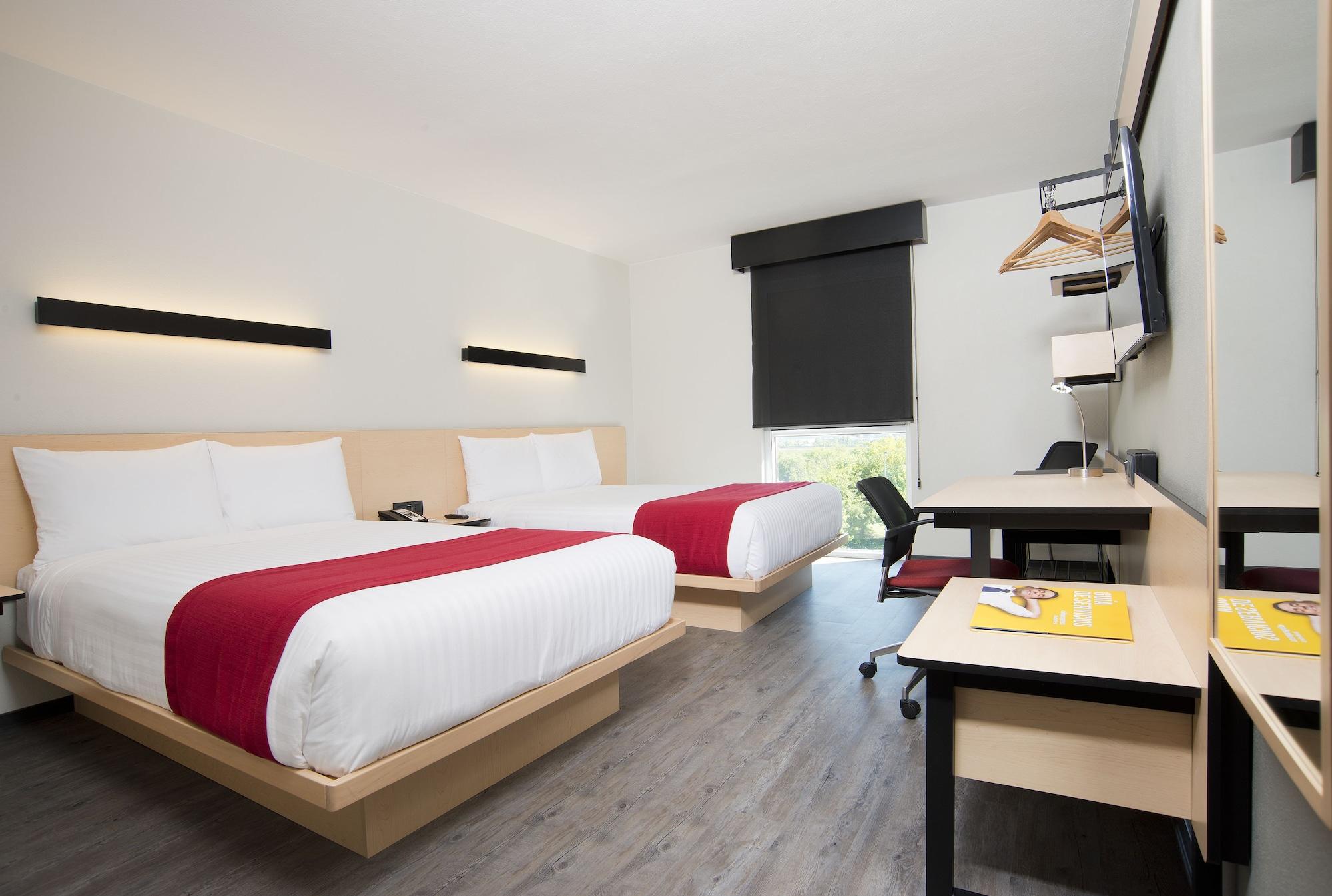 Hotel Express By Marriott Aeropuerto Santiago