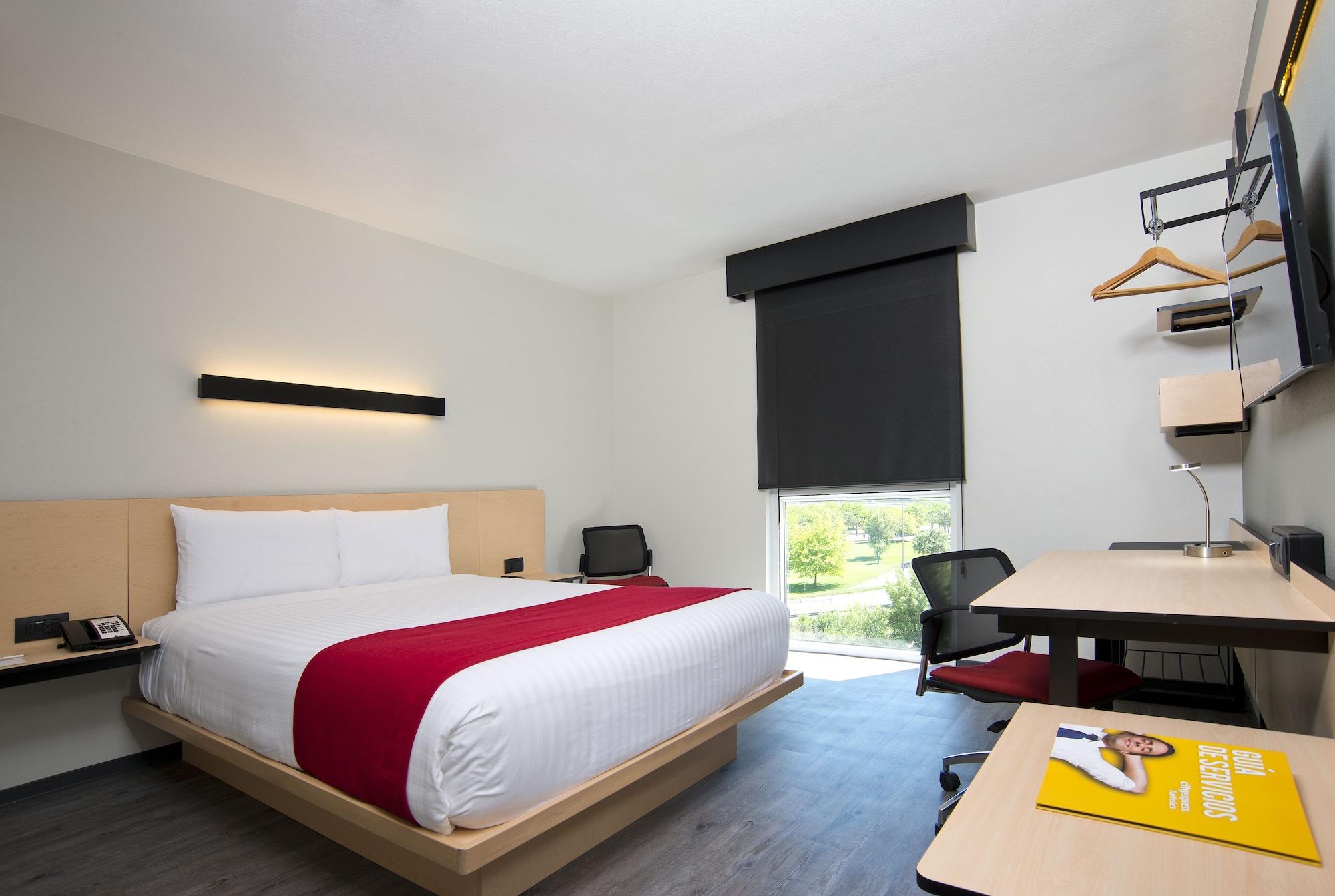 Express By Marriott Aeropuerto Hotel 3*