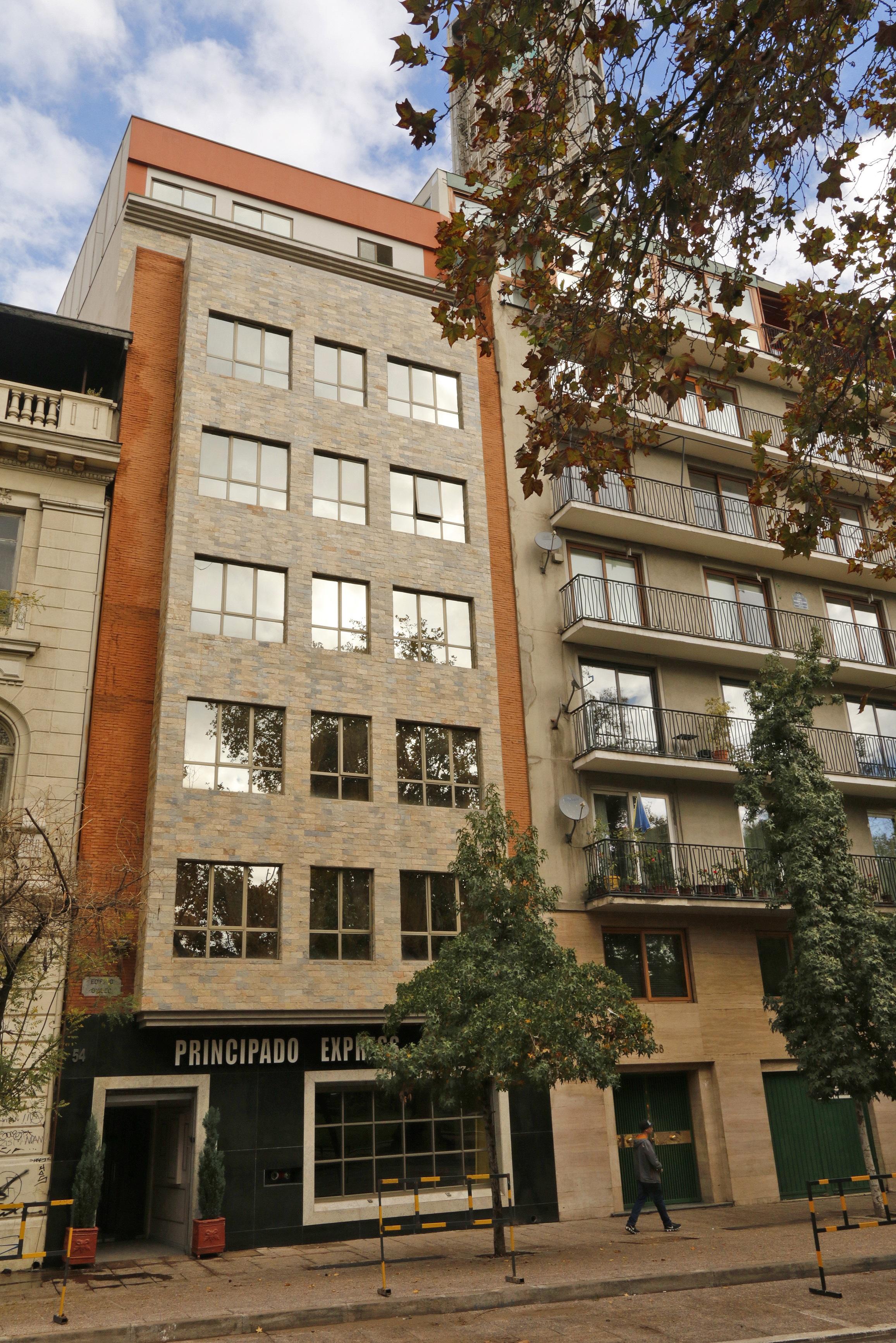 Hotel Principado Lastarria 3*