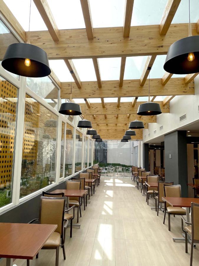 Diego De Almagro Providencia Express Hotel 4*