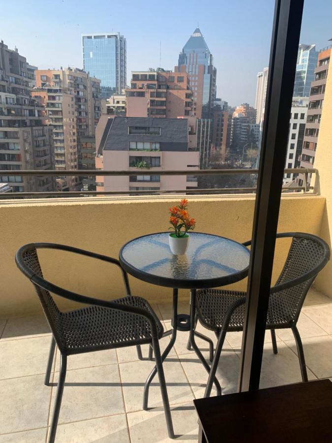 Apartment Centrik Location Encomenderos 200 Santiago