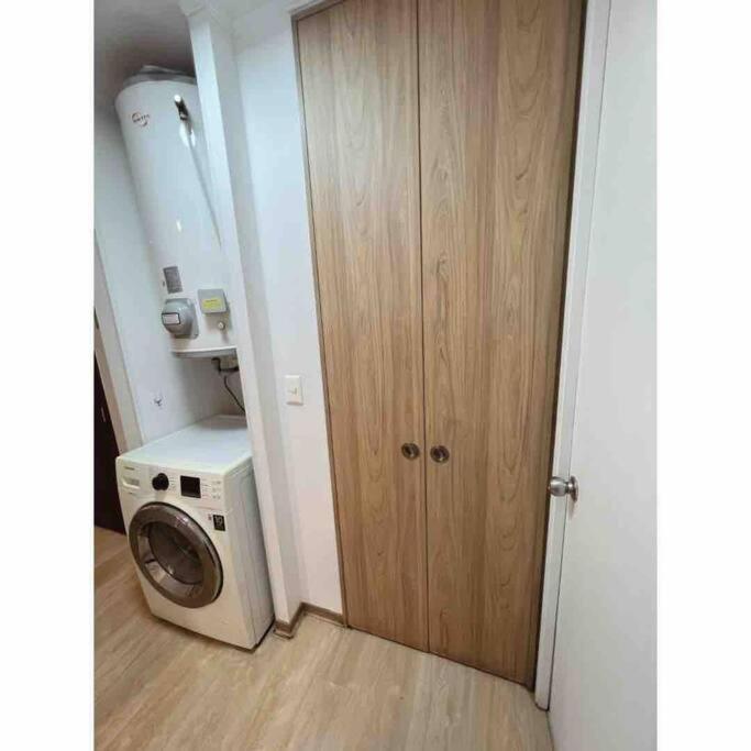 Apartamento Estilo Boho Chic 200m Metro La Cisterna Con Estacionamiento *