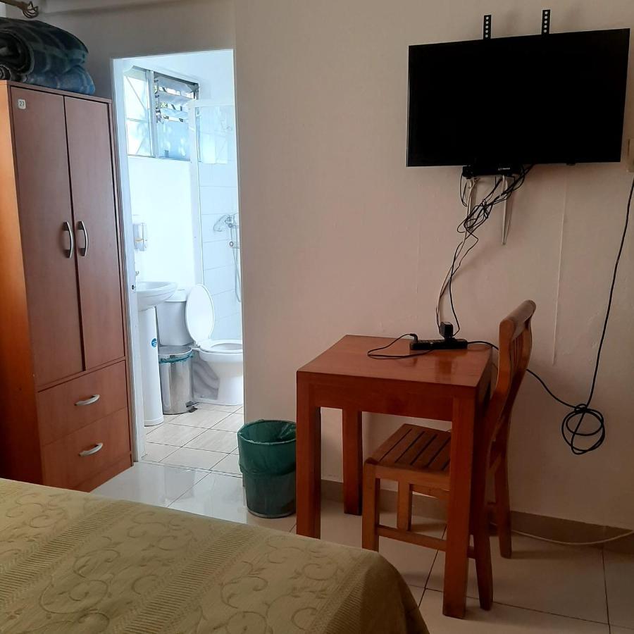 Pensión Acogedora En El Centro De