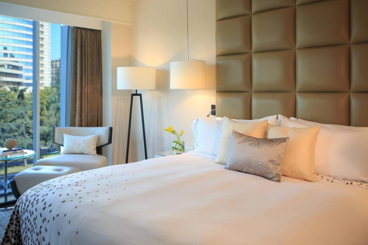 Hotel Renaissance By Marriott Santiago de Chile