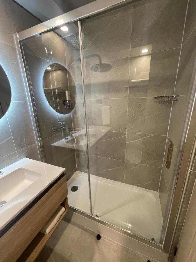 One Manquehue Apartamento 4*
