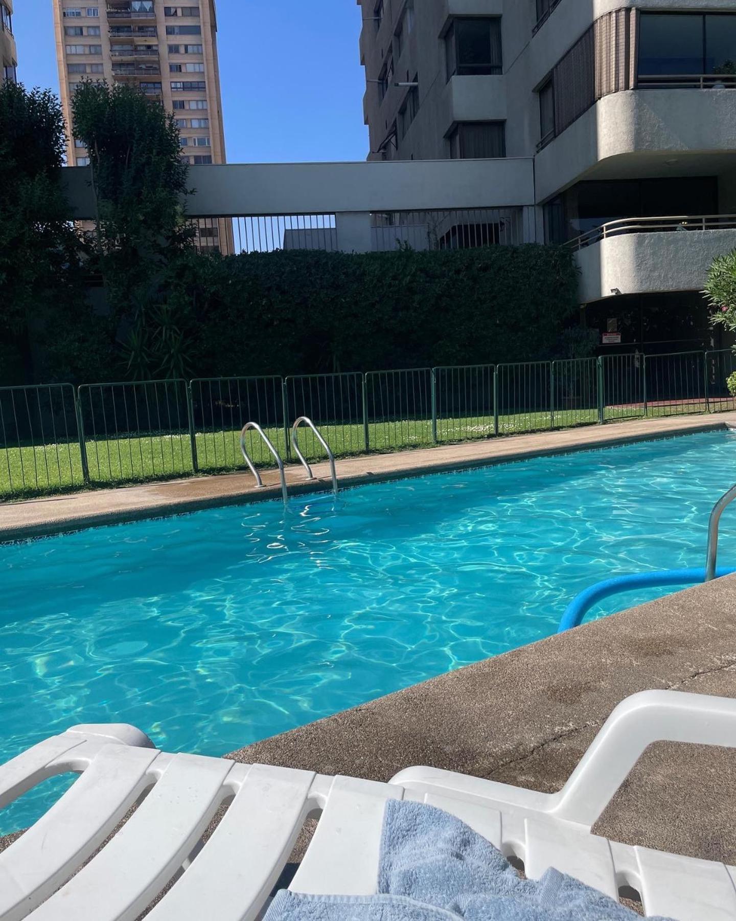 Hermoso Depto En Condes Parque Arauco, 10 Personas Santiago