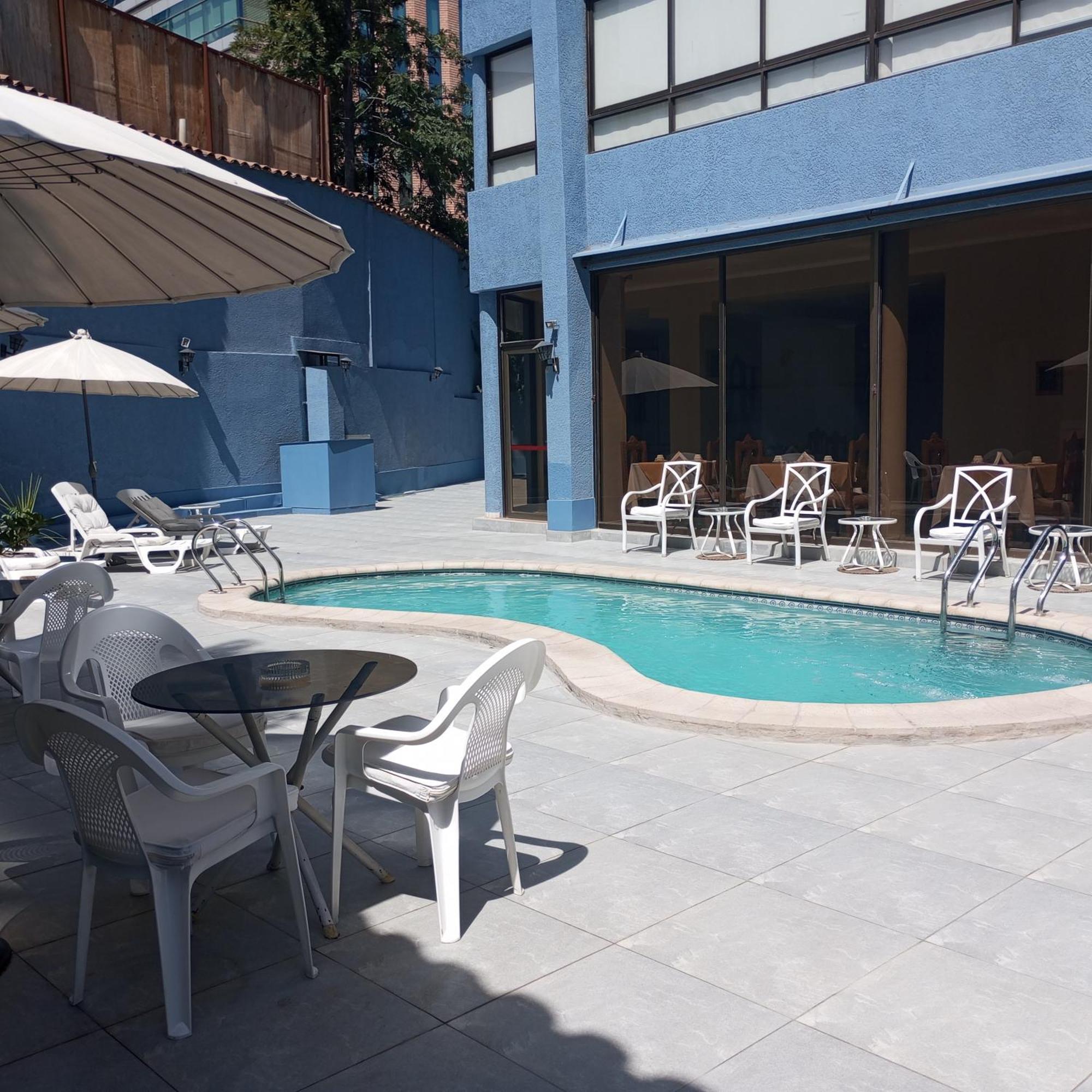 Hotel Alcala Del Rio
