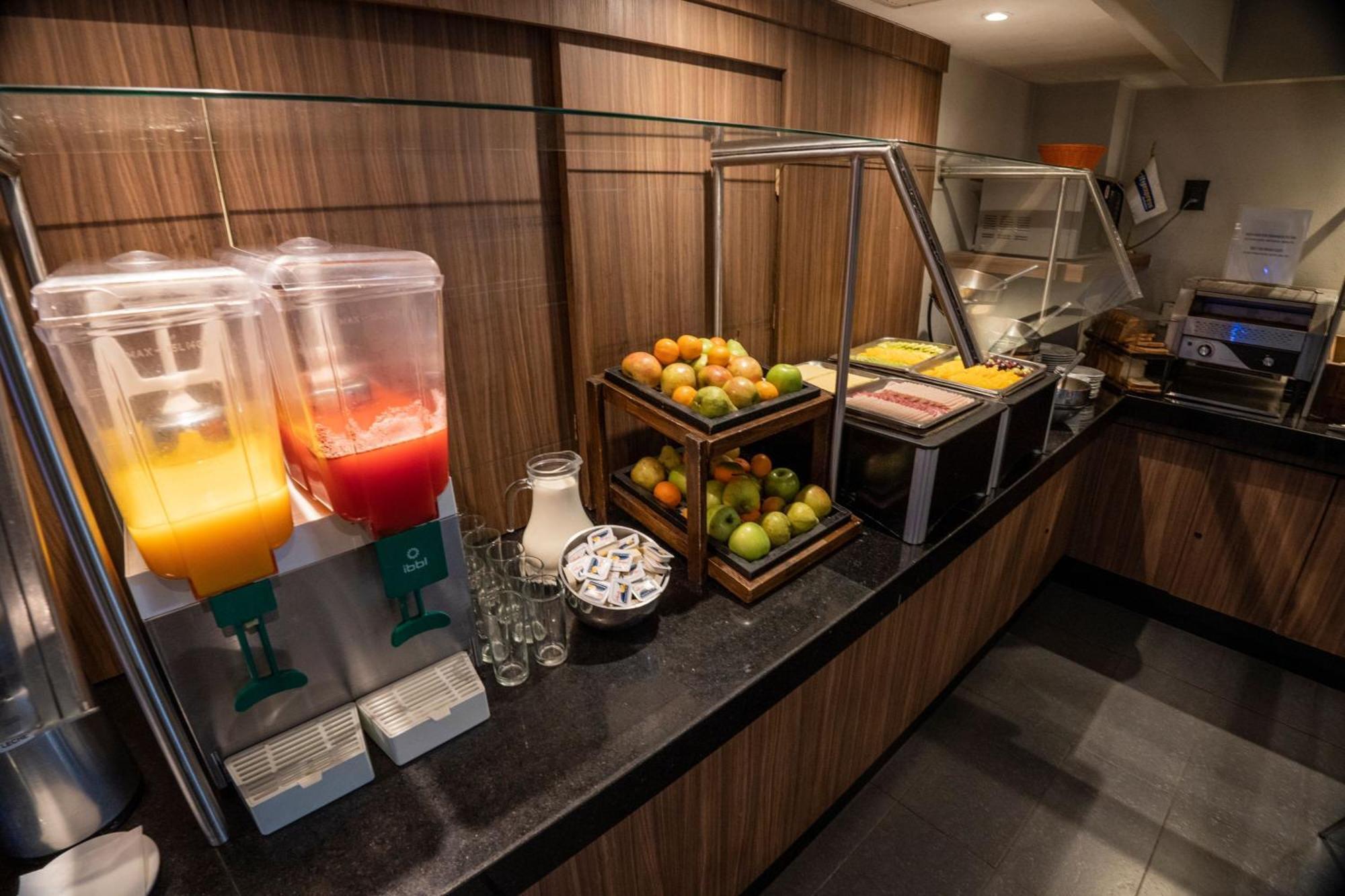 Hotel Express By Marriott Aeropuerto Santiago