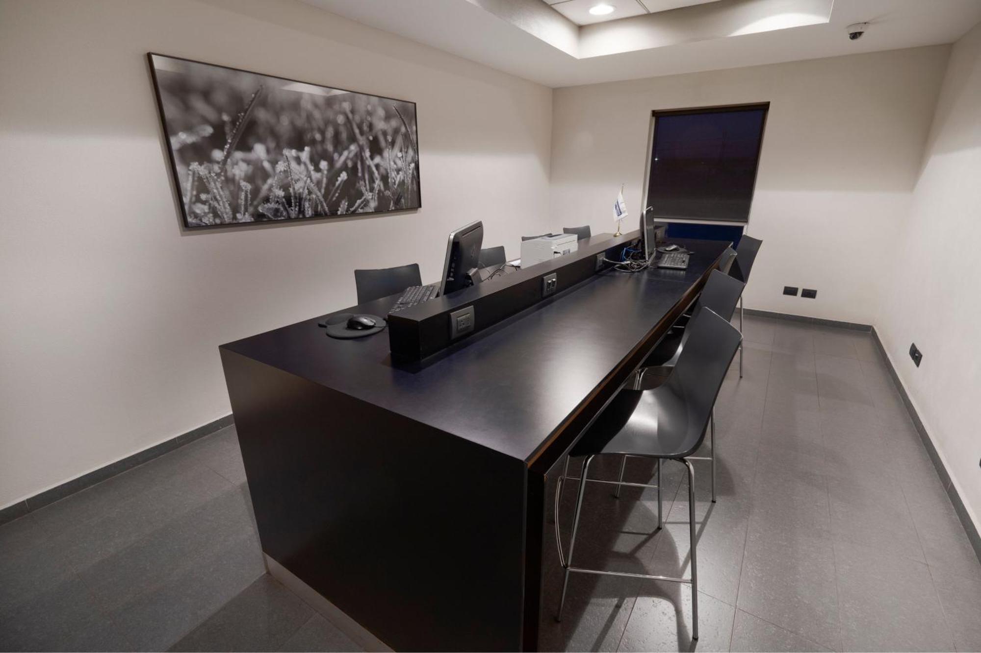 Hotel Express By Marriott Aeropuerto