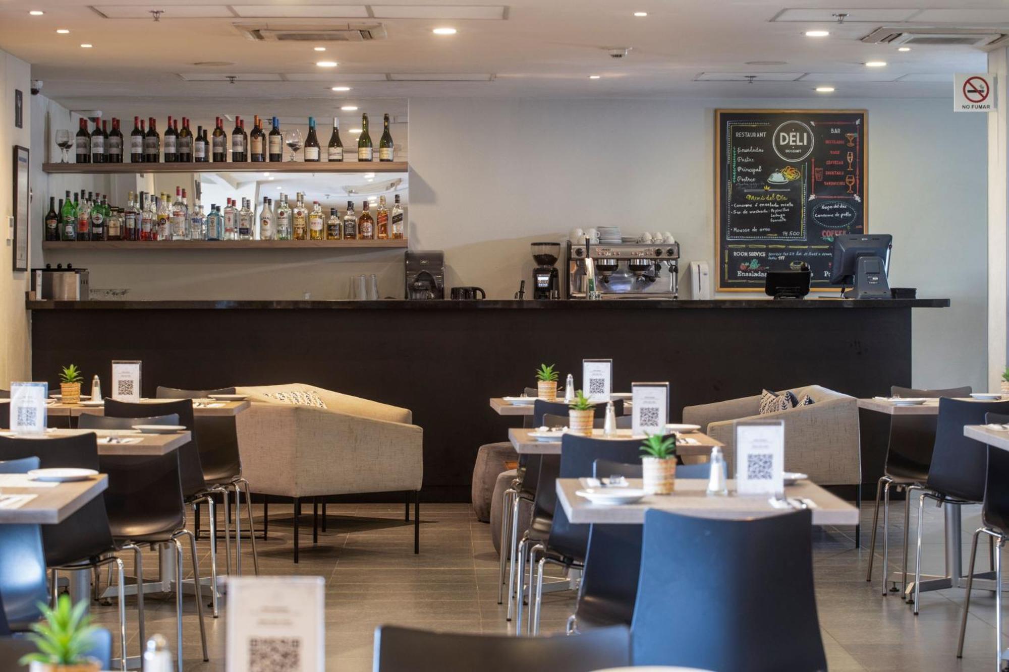 Hotel Express By Marriott Aeropuerto 3*