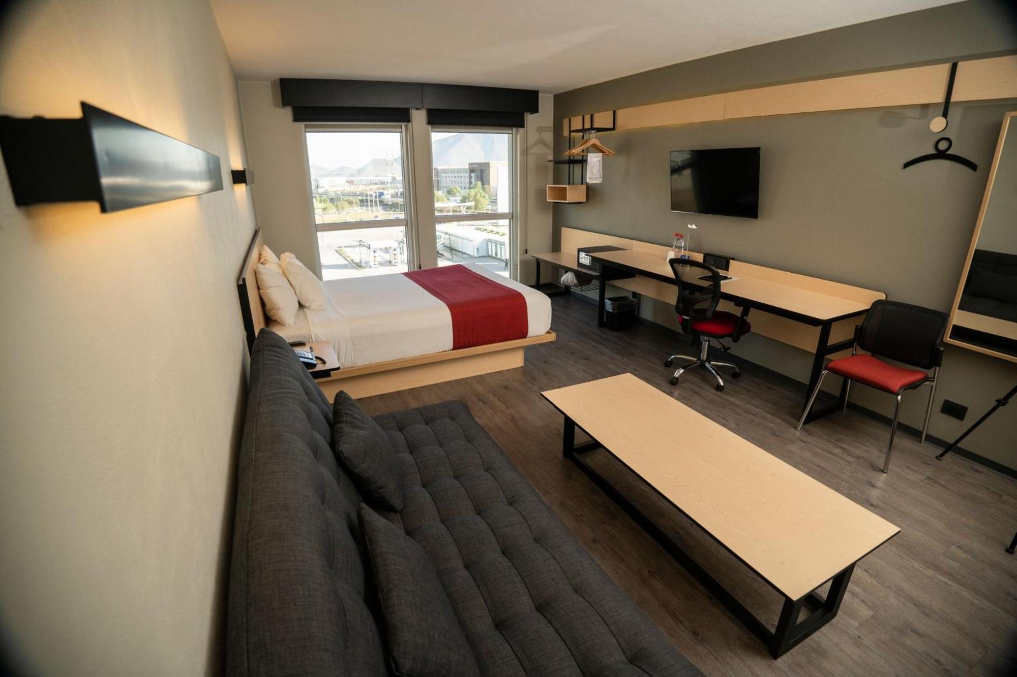 Hotel Express By Marriott Aeropuerto