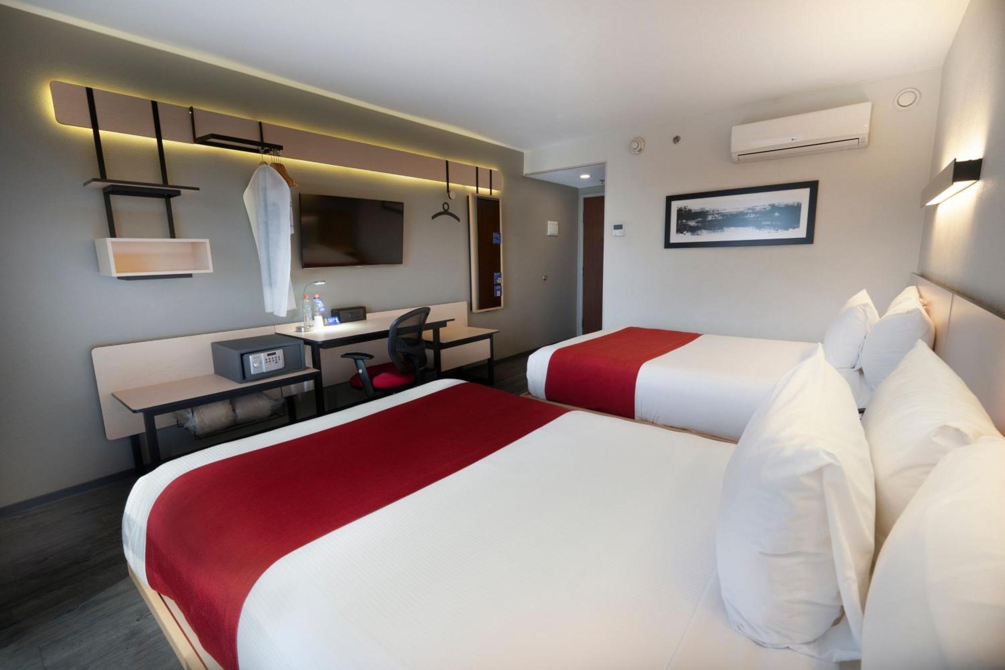 Express By Marriott Aeropuerto Hotel 3*