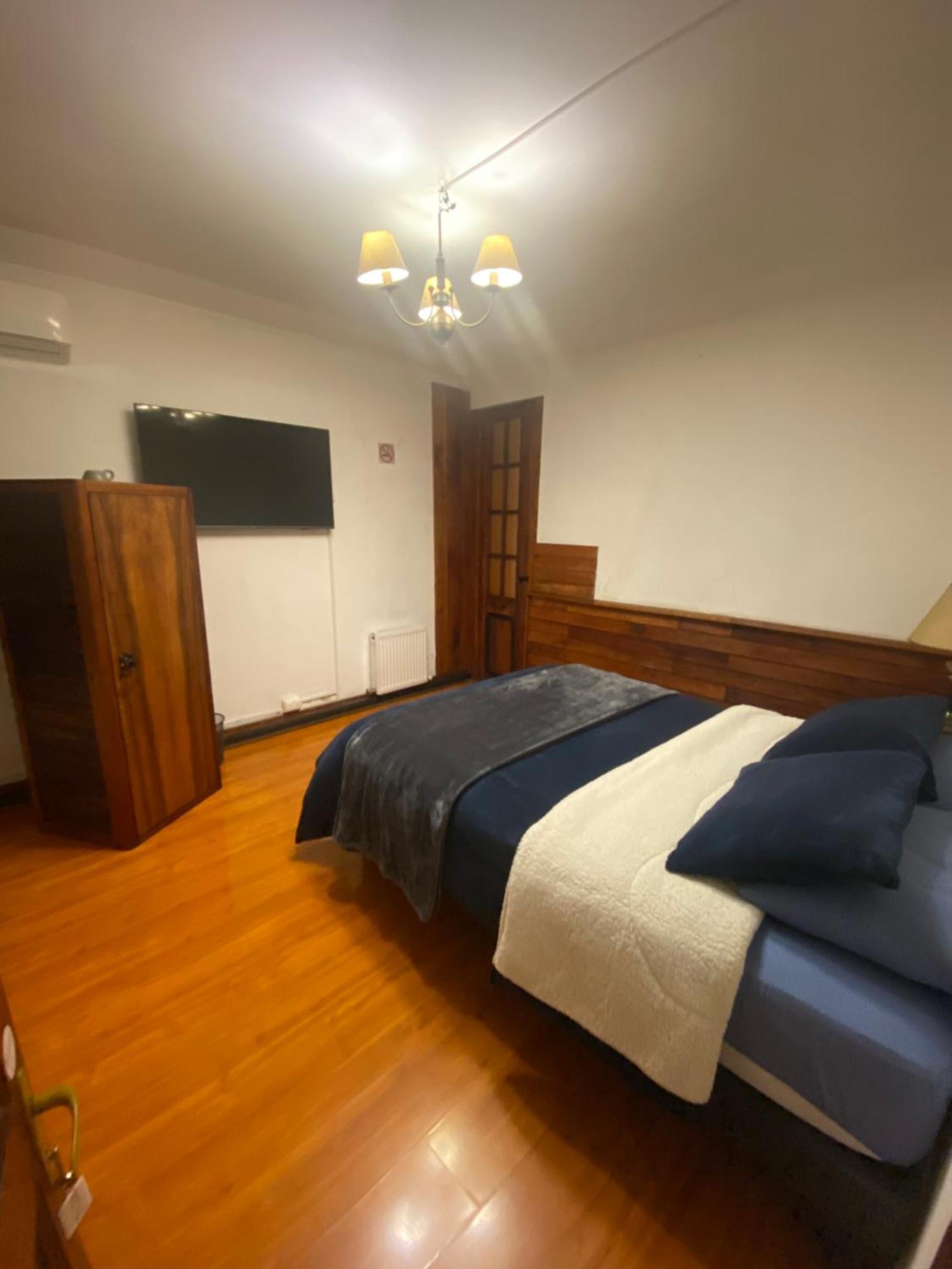 Maktvb Montt - Hostal Boutique Pensión *