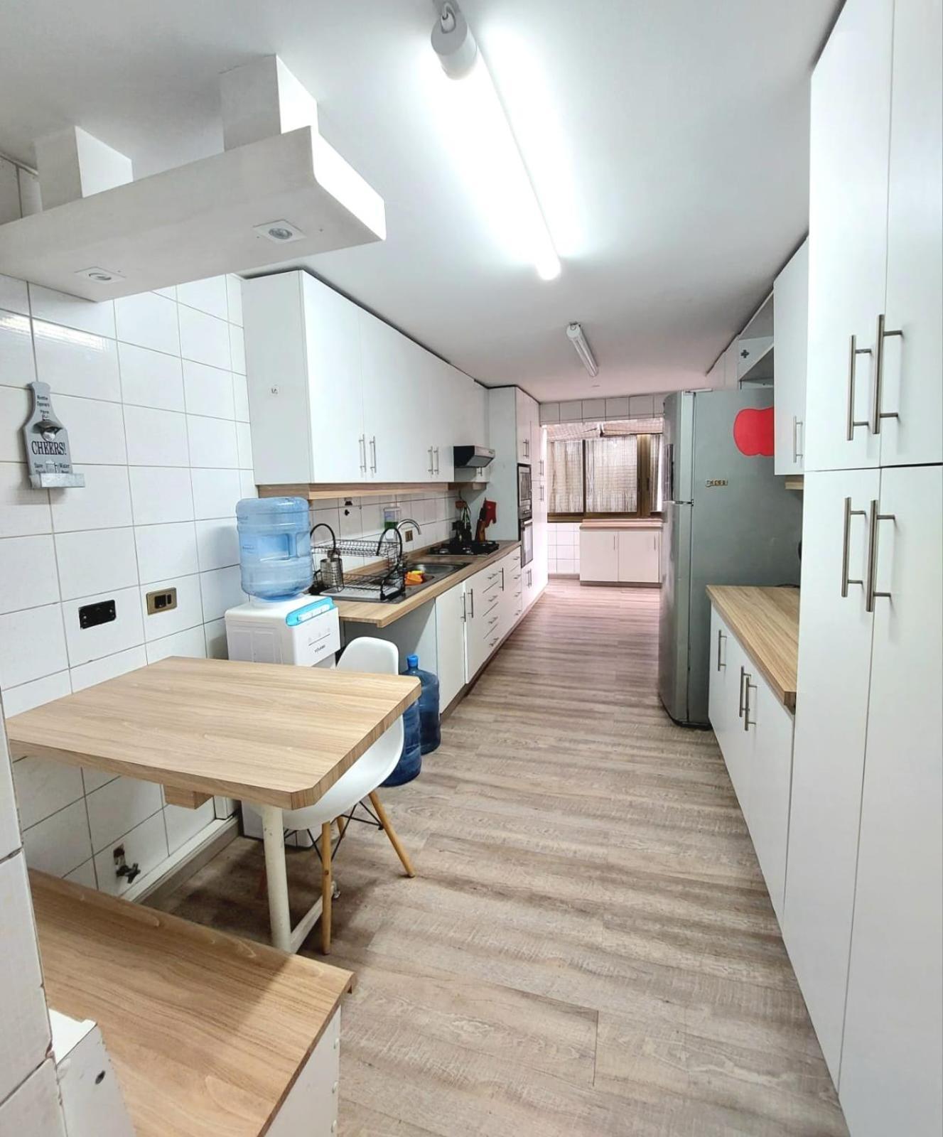 Hermoso Depto En Condes Parque Arauco, 10 Personas Apartamento Santiago