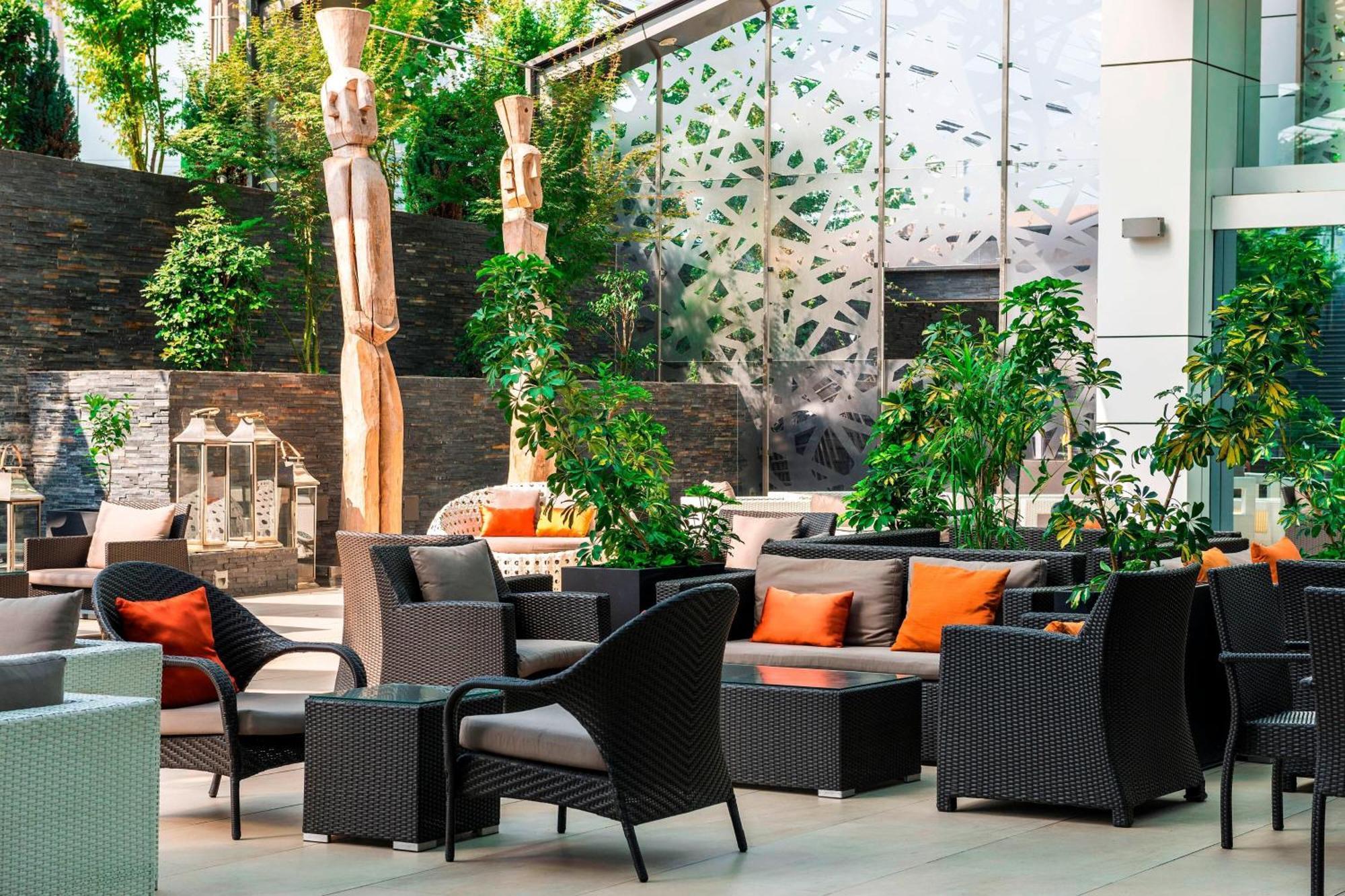 Renaissance By Marriott 5*
