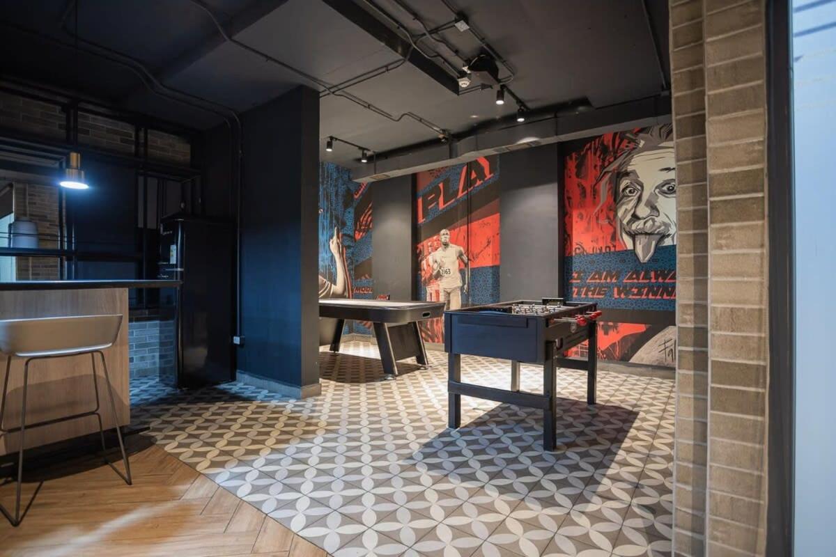 Apartamento Descubre Estudio Urbano En El Centro *