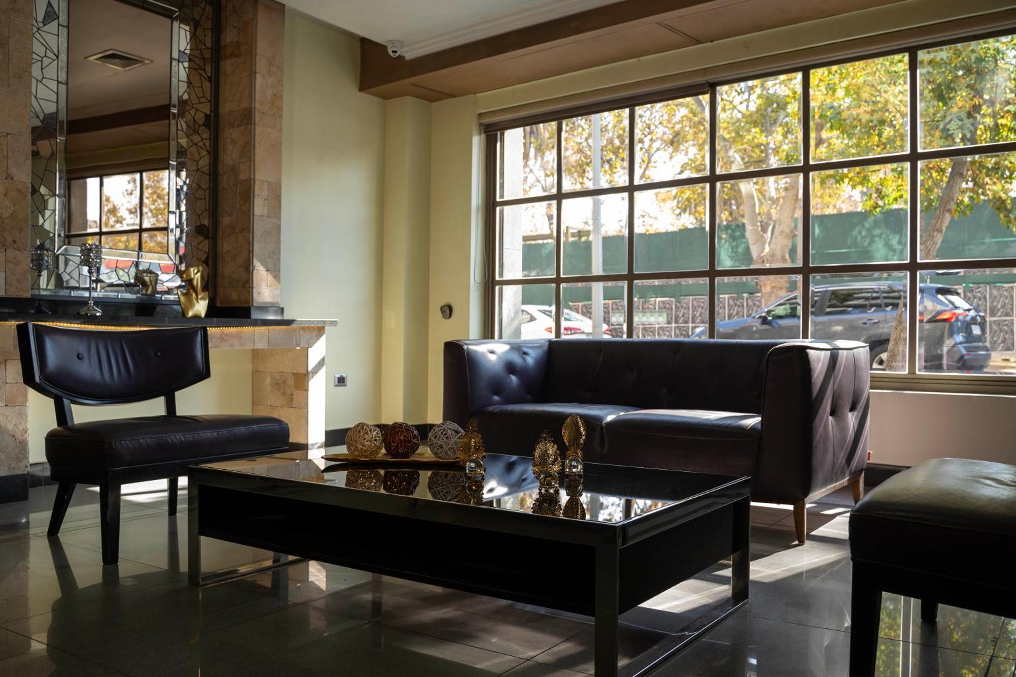 Principado Lastarria Hotel 3*