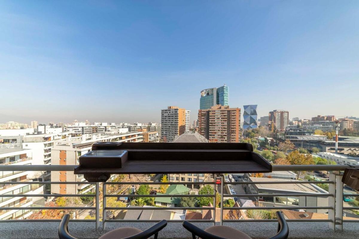 Apartamento Charming In Condes Near Metro Santiago de Chile