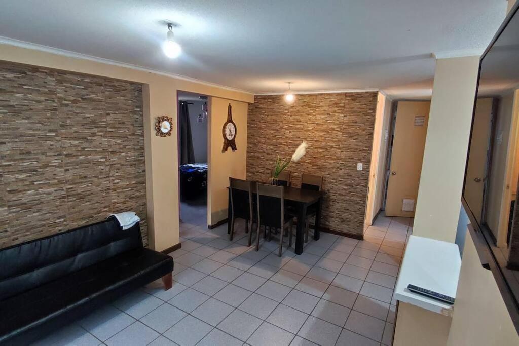 Apartment Departamento 3 1 Bano Cerca Aeropuerto Internacional Pudahuel Chile *