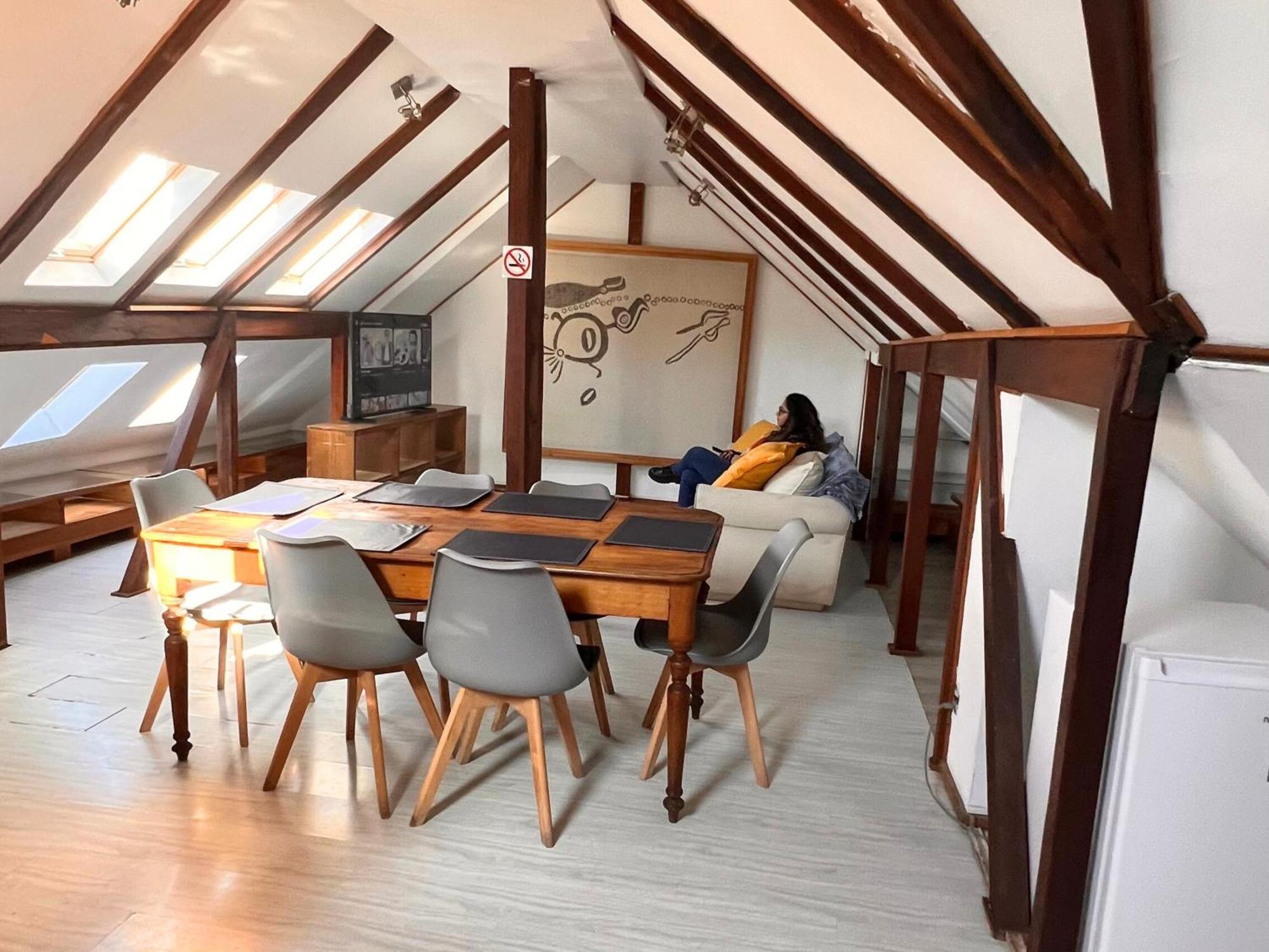 Maktvb Montt - Hostal Boutique