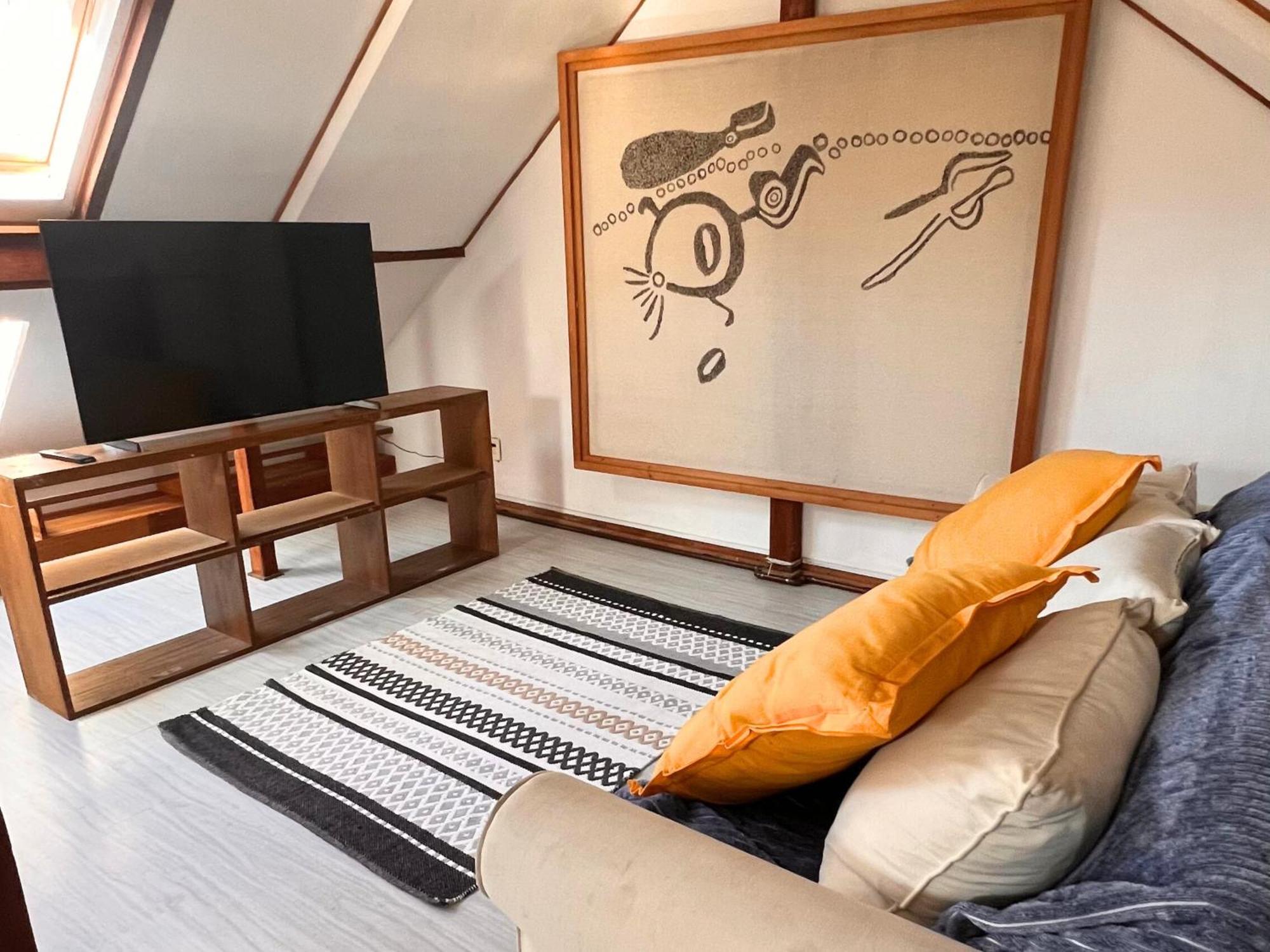 Maktvb Montt - Hostal Boutique Santiago de Chile