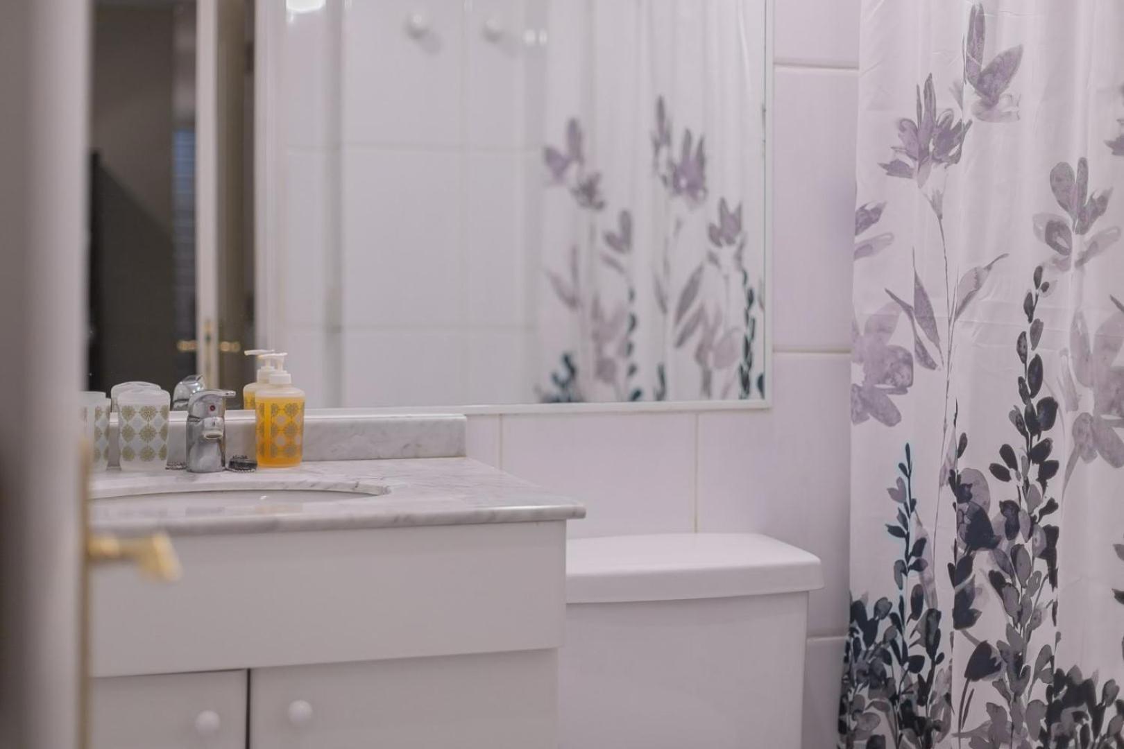 Exclusive In Condes Alcantara Metro Apartamento *