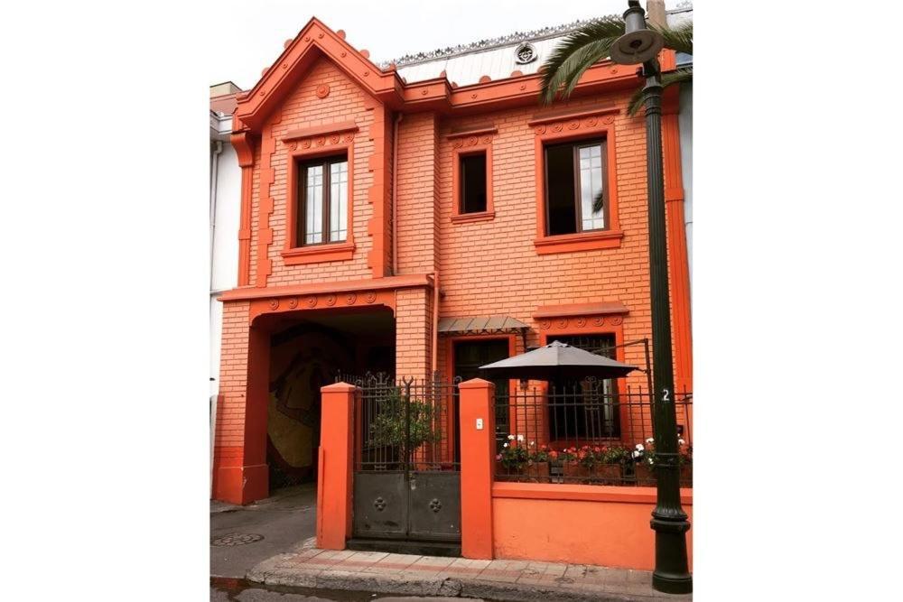 Amstelhuis Providencia Baquedano Santiago