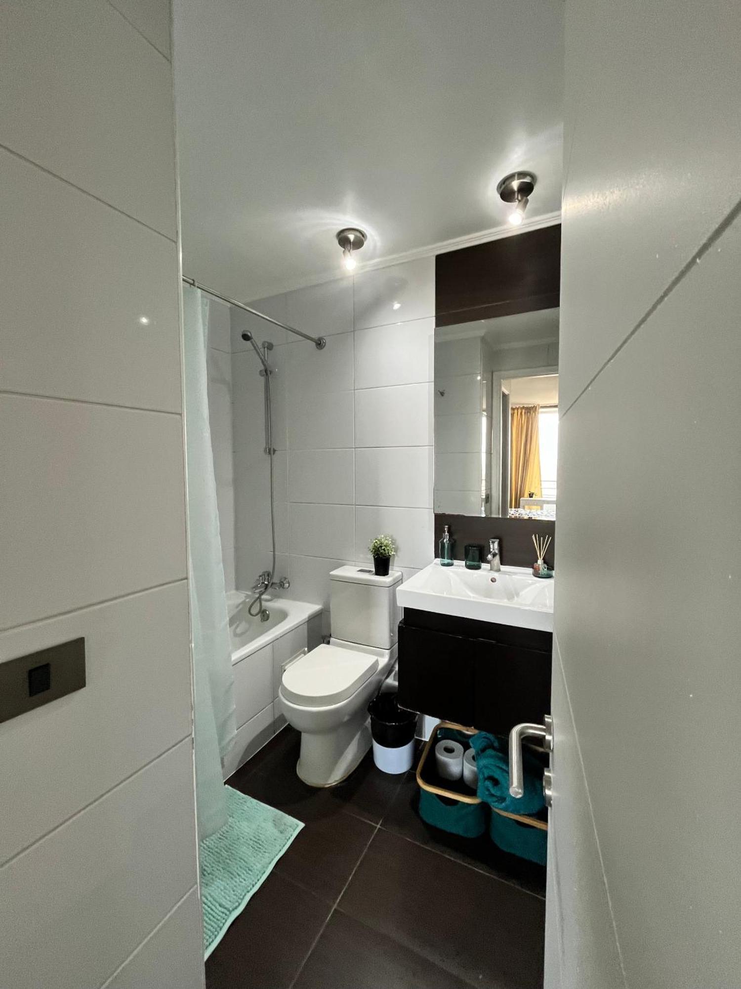 Dpto En El Corazon De Condes Apartamento Santiago