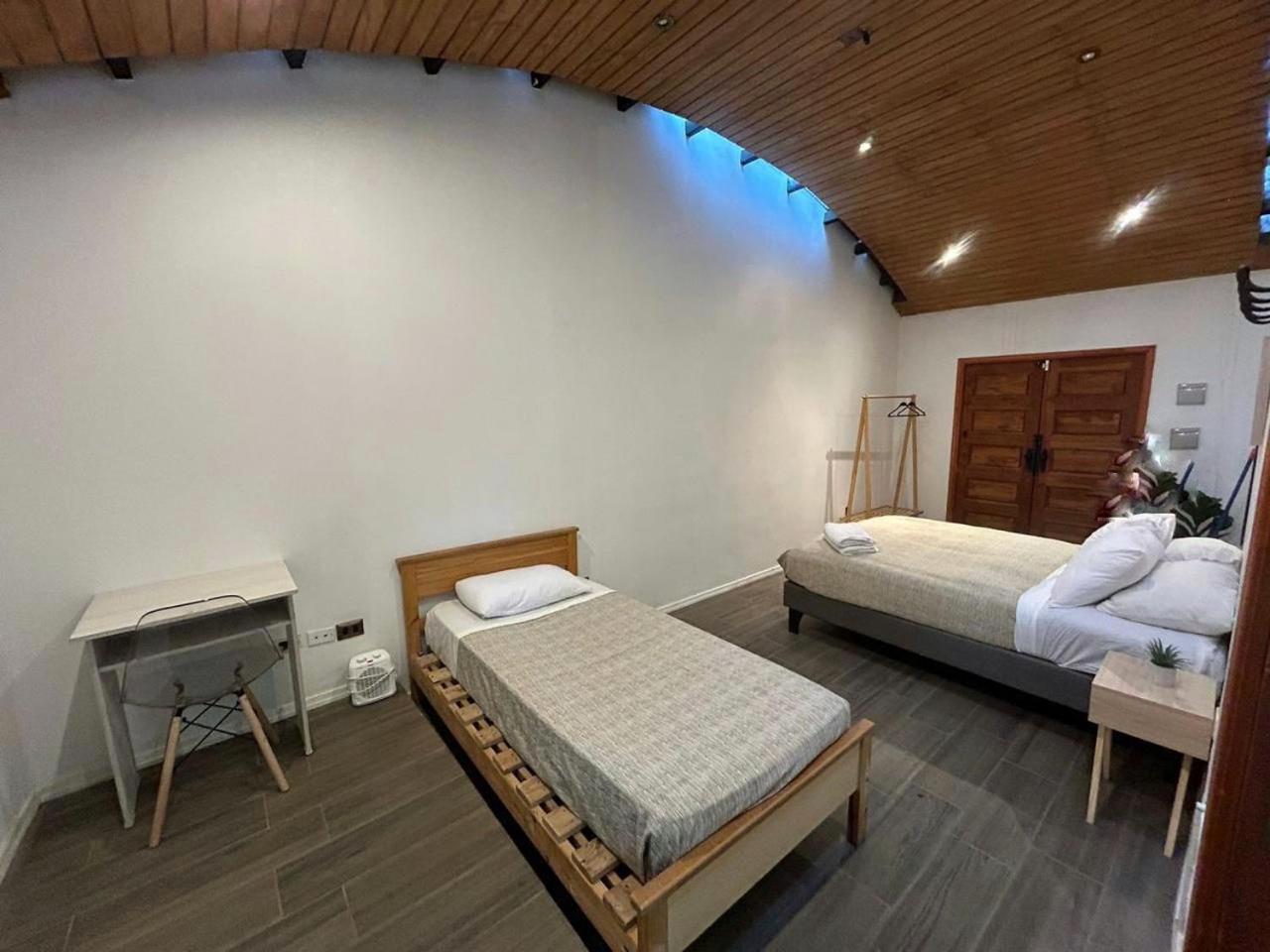 Yogi Hostal
