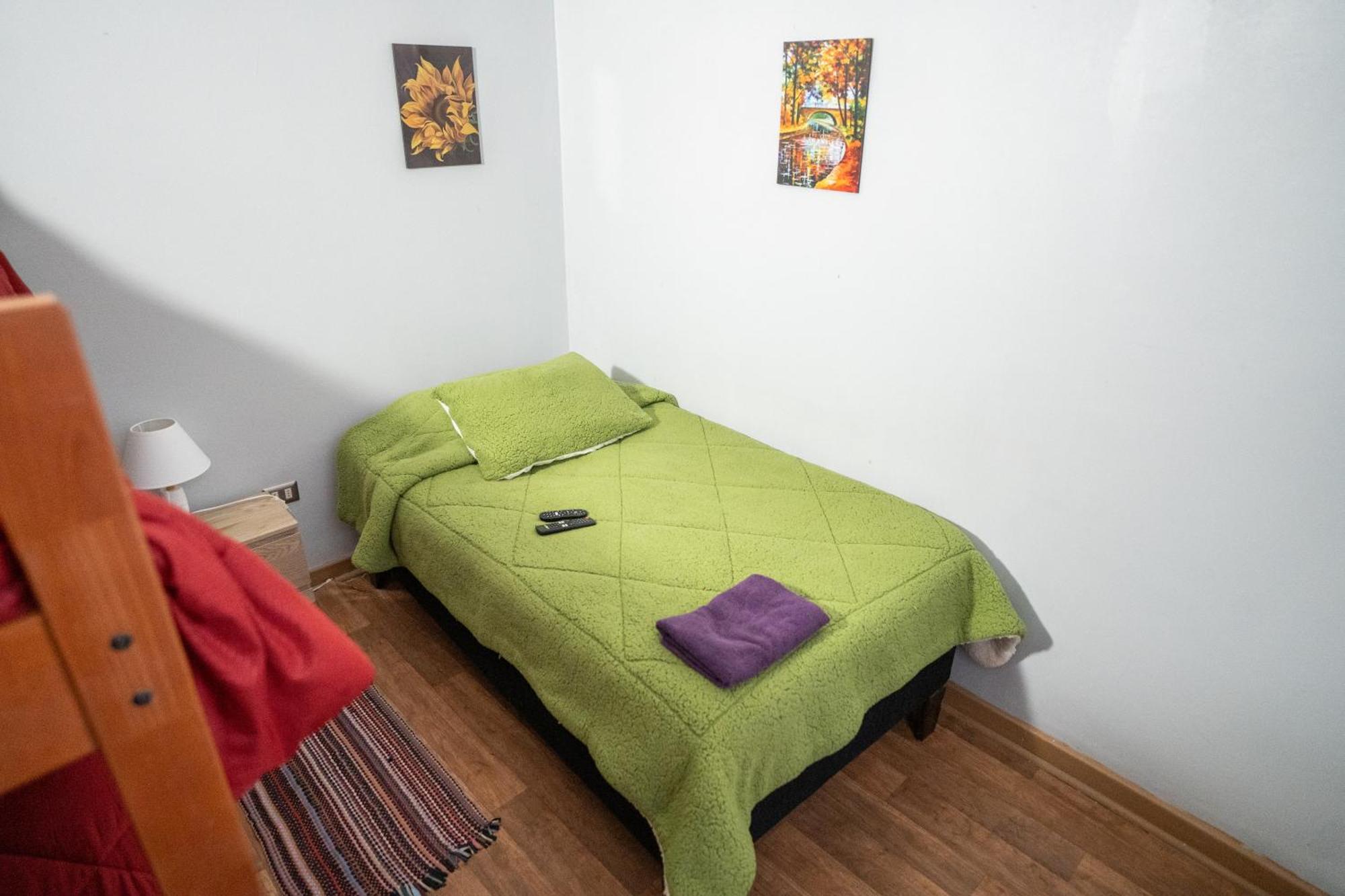 Pensión Residencial Republica Cerca De Todas La Universidades Santiago de Chile
