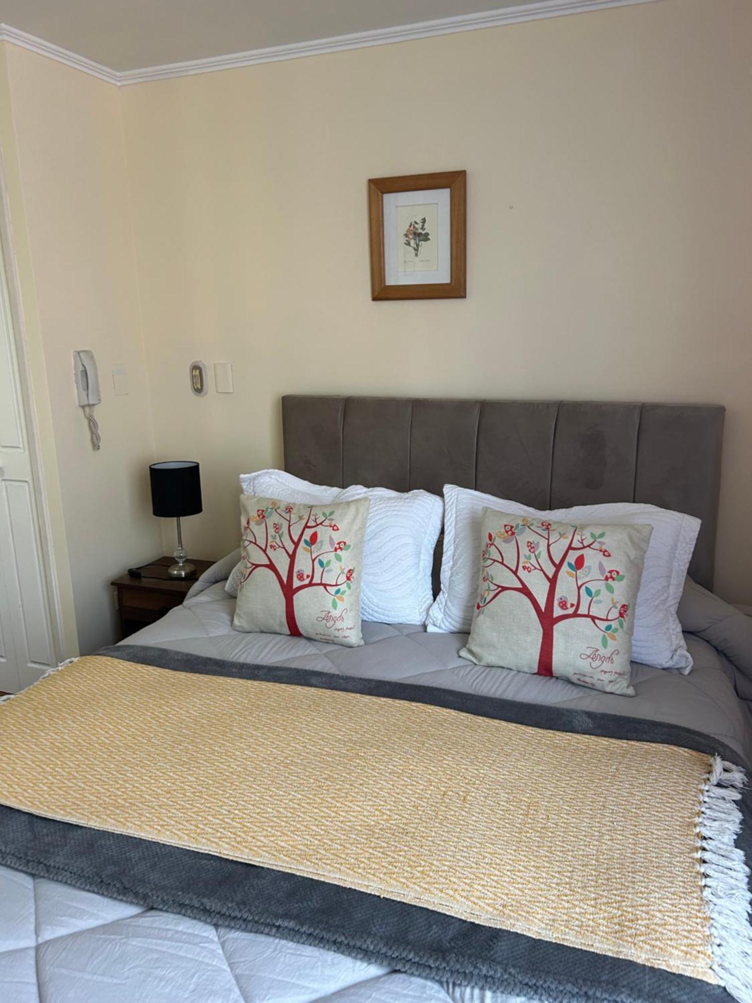 Apartment Centrik Location Encomenderos 200 *