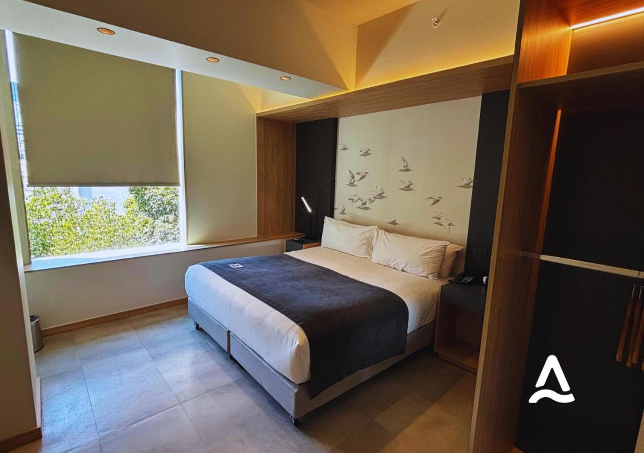 Almasur Providencia Hotel