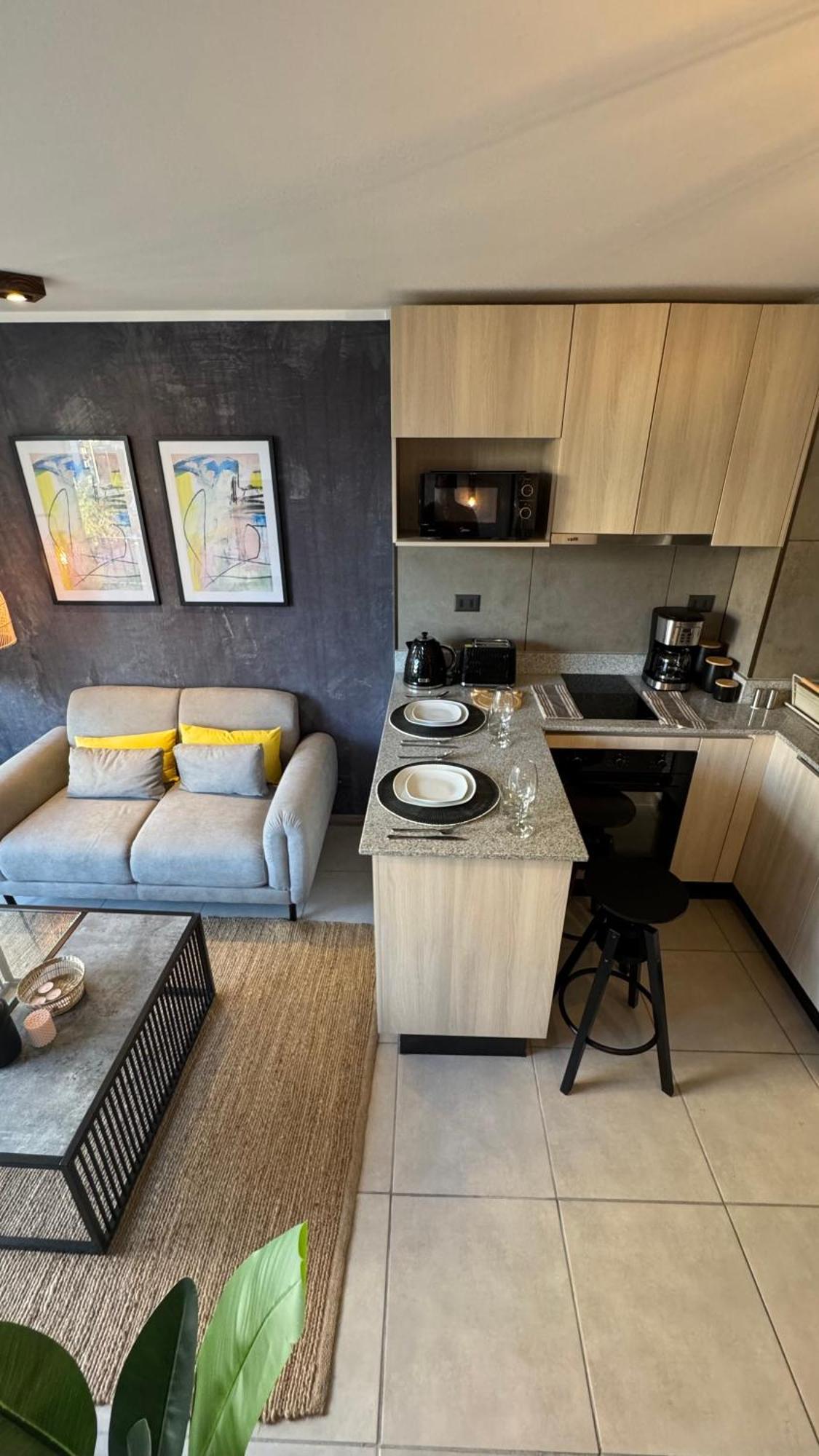 Trendy&luxury In La Florida *