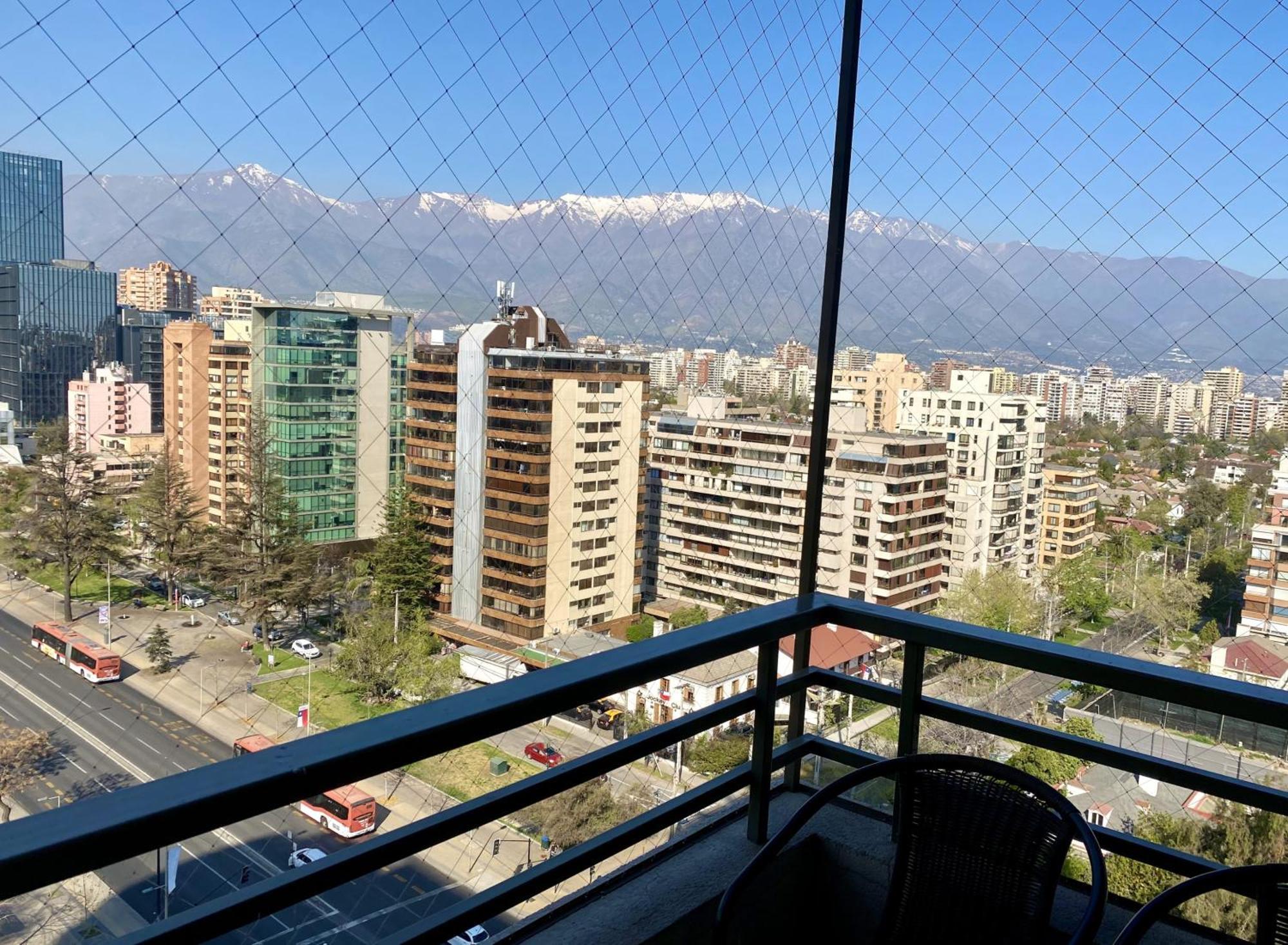 Vista Apoquindo Con Piscina Condes Apartamento *