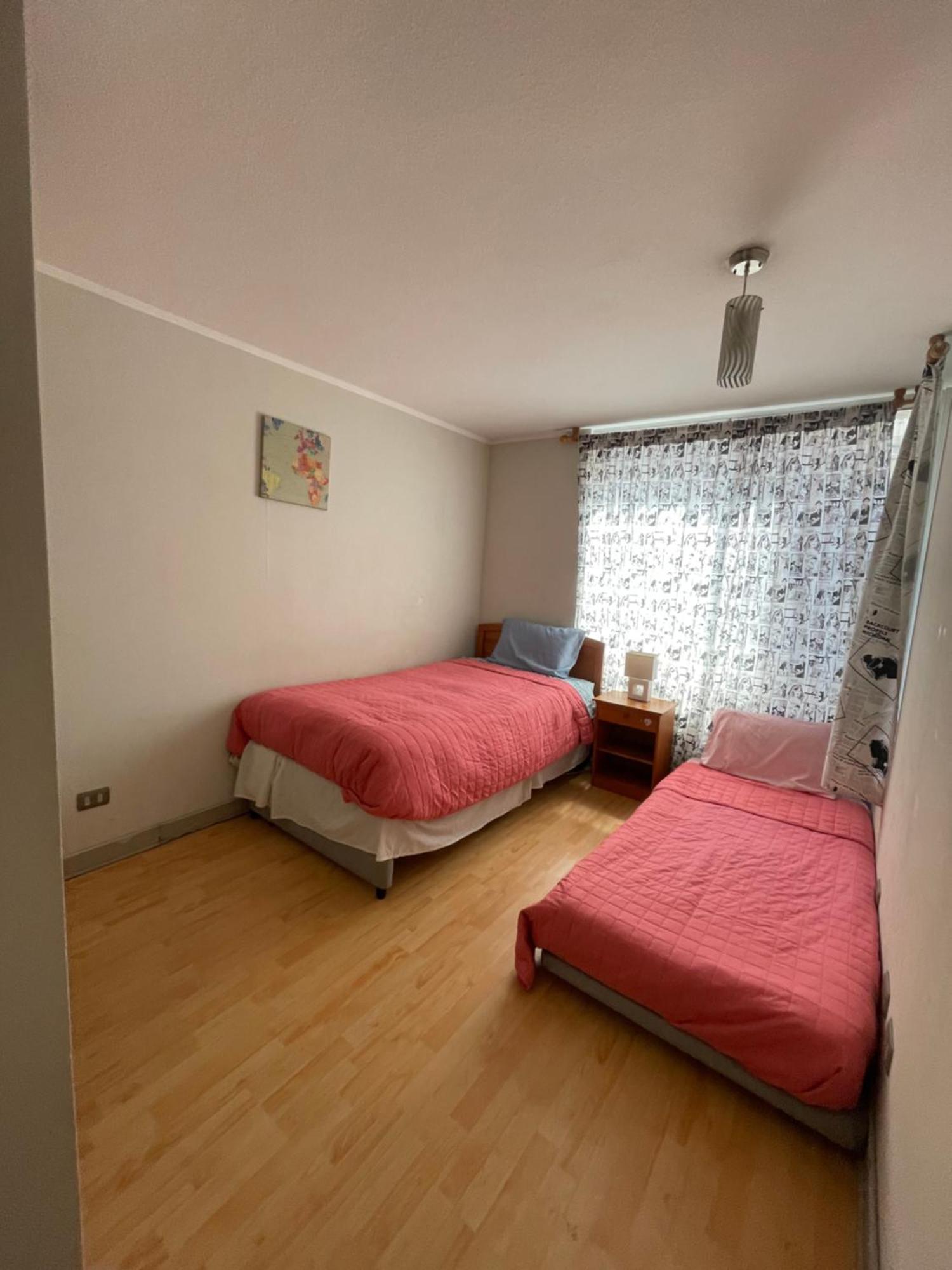 Apartamento Cerca Movistar Arena Y A Pasos Del Metro Universidad De Chile Con Estacionamiento Santiago