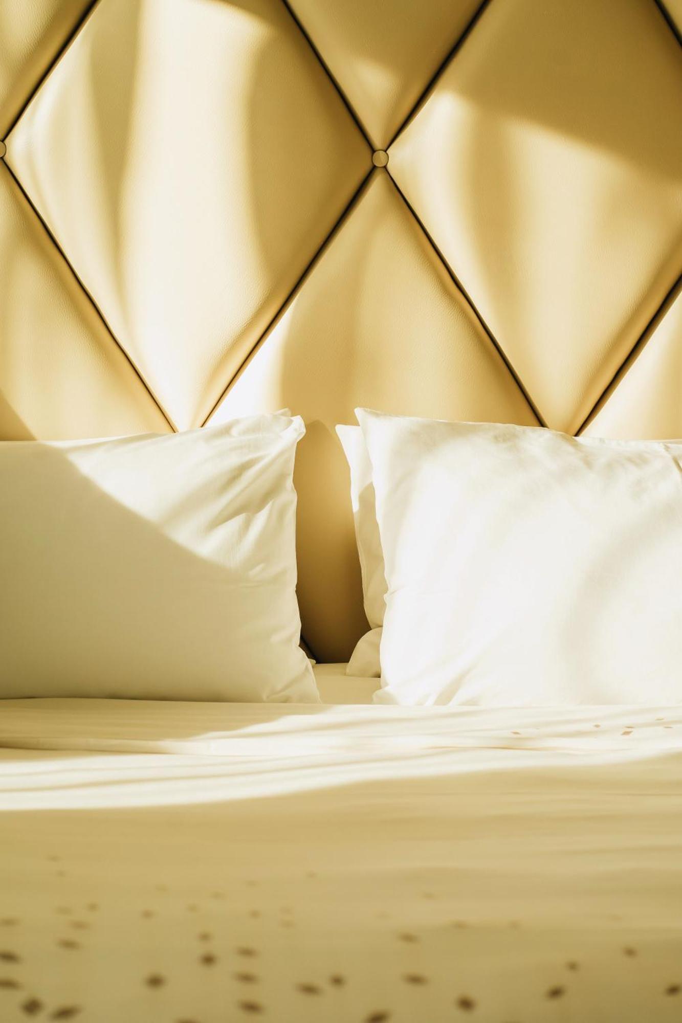 Hotel Renaissance By Marriott Santiago de Chile