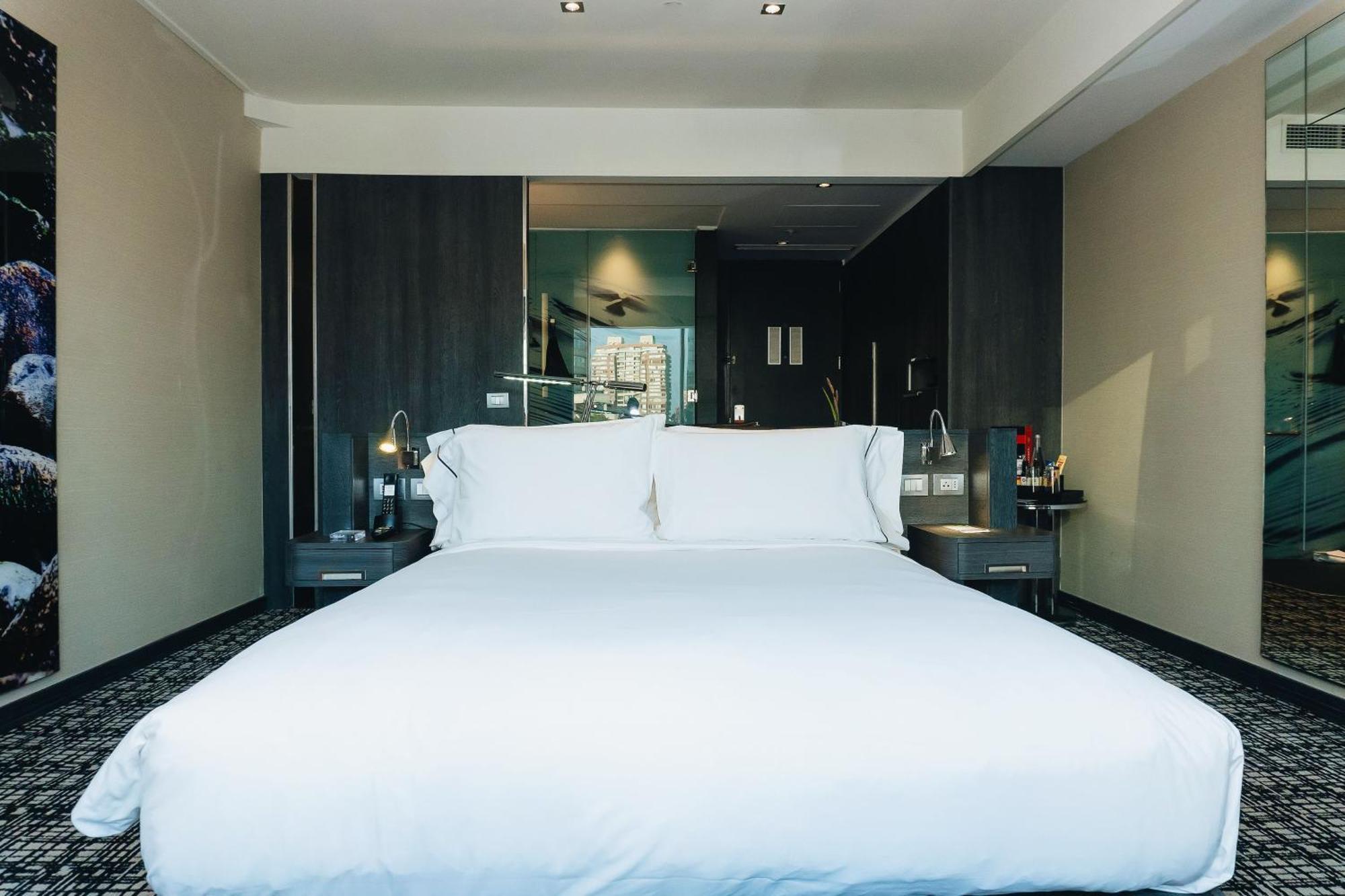 Renaissance By Marriott 5* Santiago de Chile