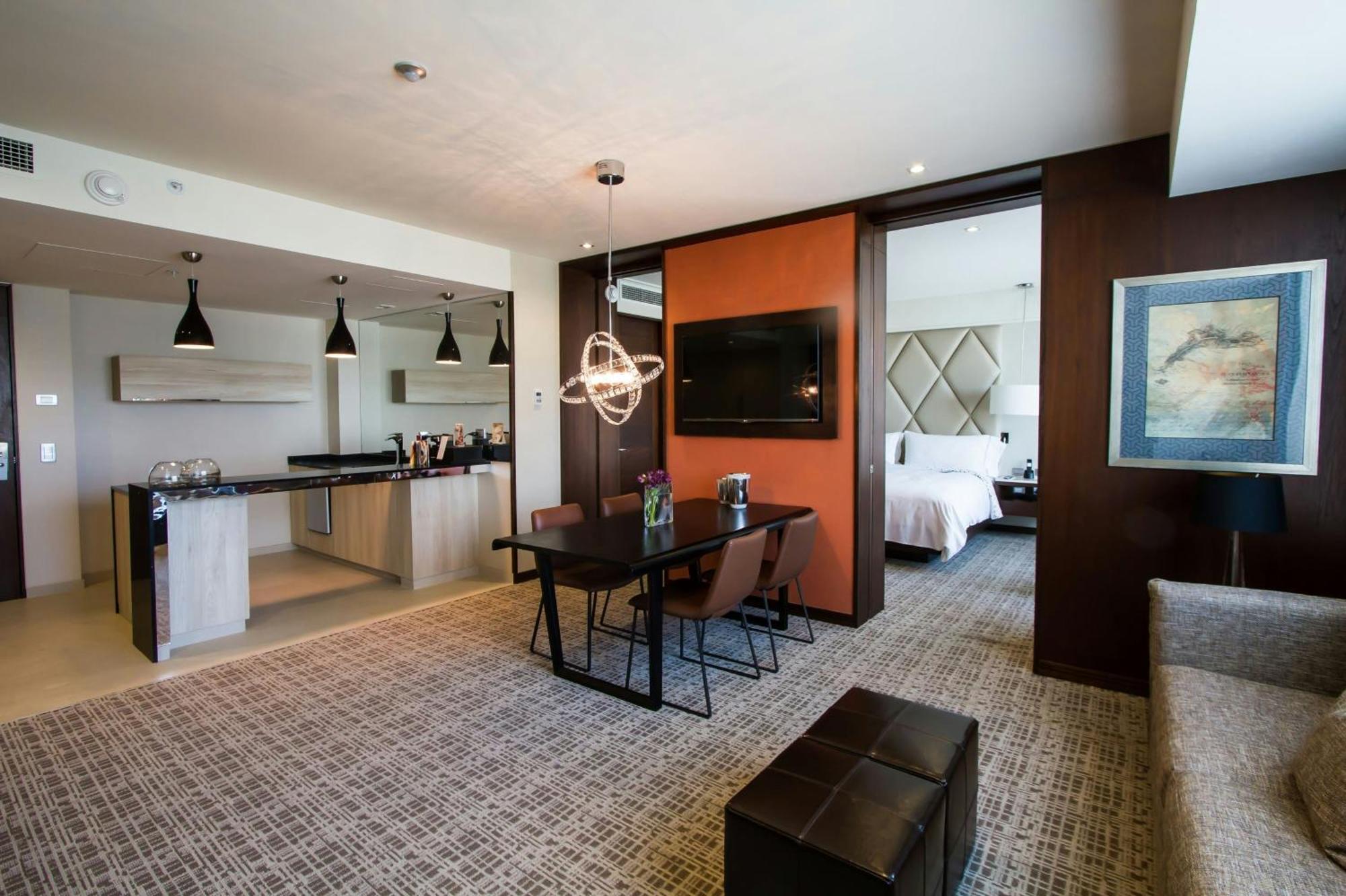Renaissance By Marriott 5* Santiago de Chile