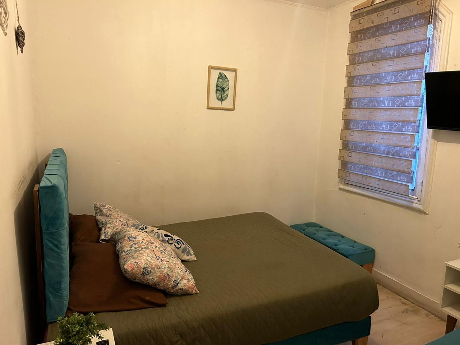 Staygest Hostal *