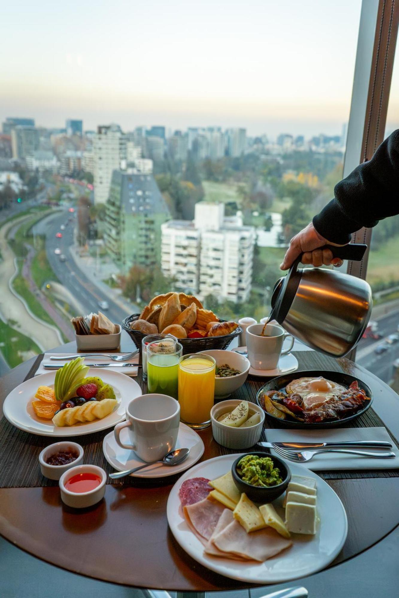 Doubletree By Hilton Kennedy, Chile Hotel Santiago